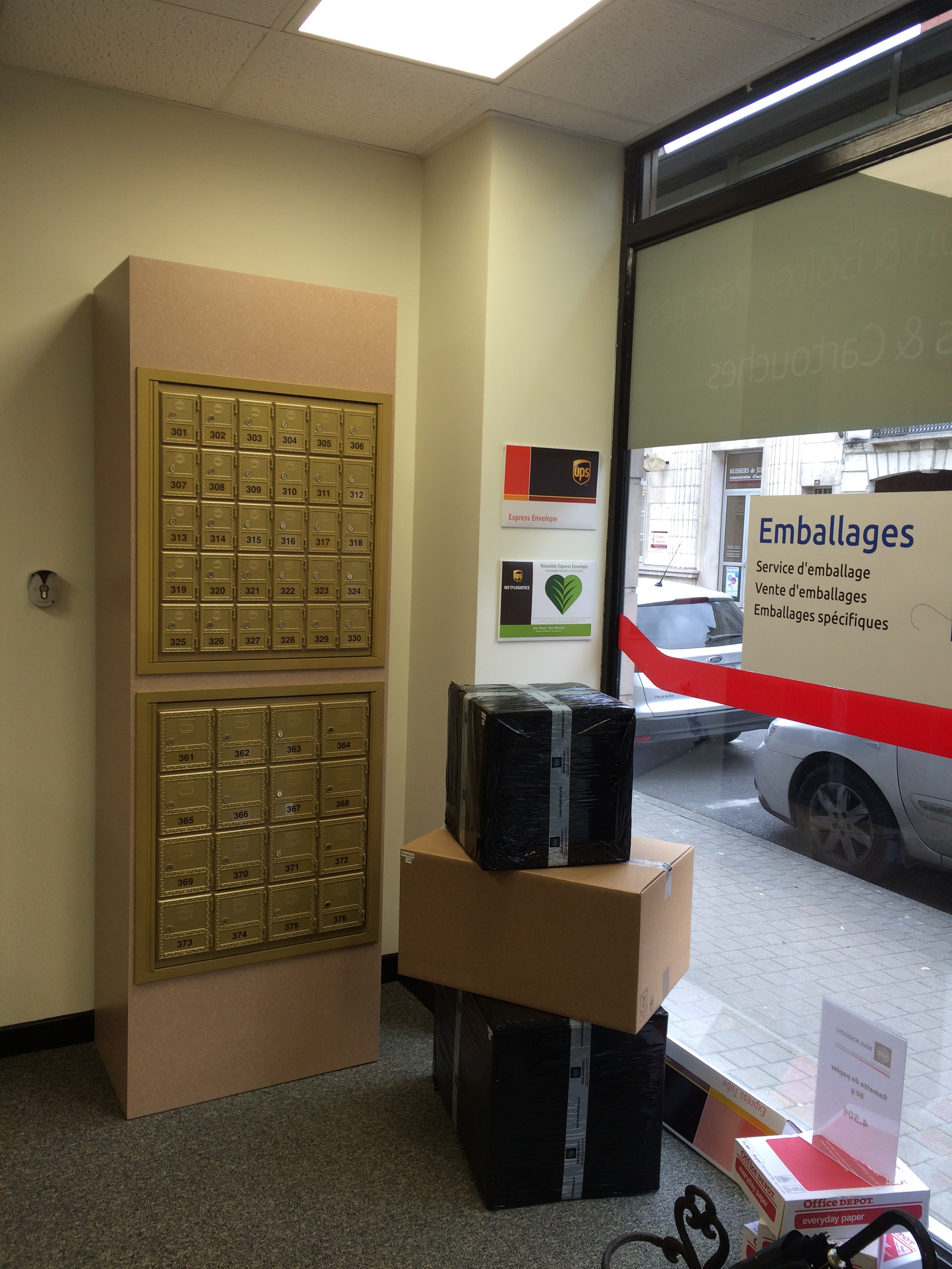 Emballage envoi de colis Saumur